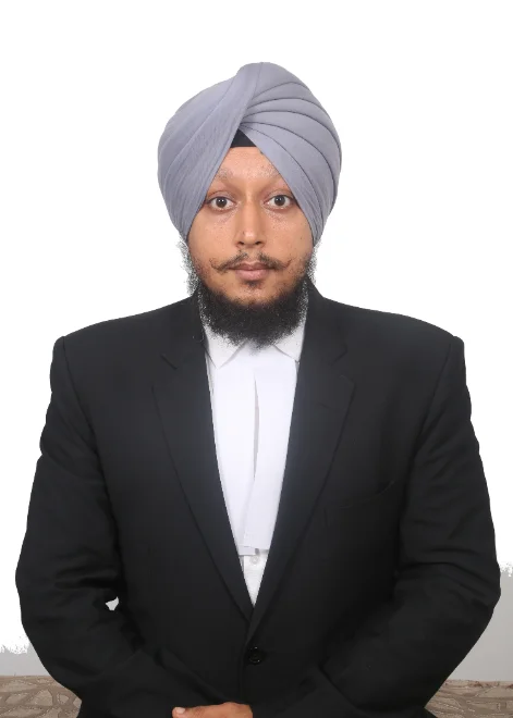 Advocate Harmeet Singh, Associate at Singh Lawyers